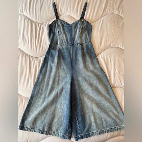 Guess gaucho jumpsuit size 6 - Picture 5 of 9